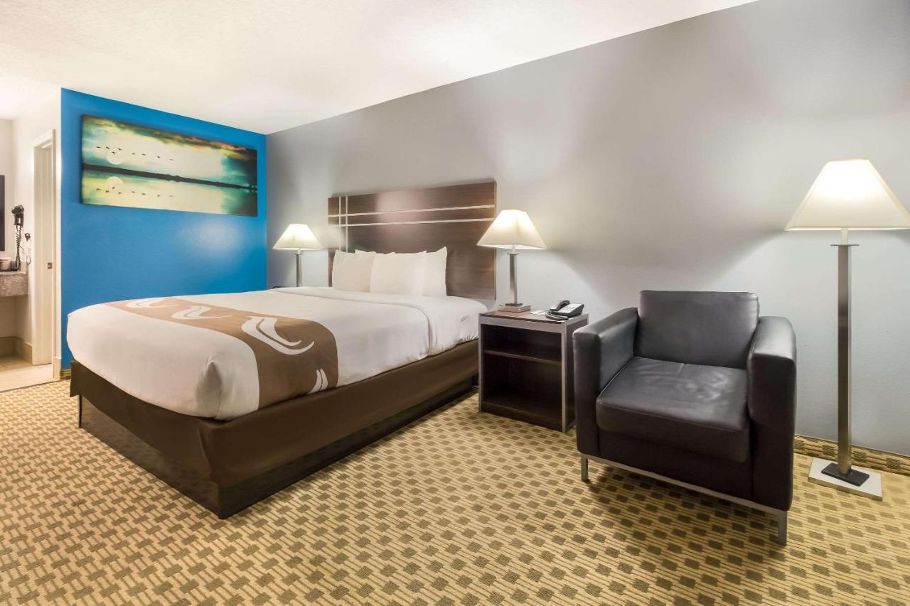 Quality Inn Madisonville Exteriér fotografie